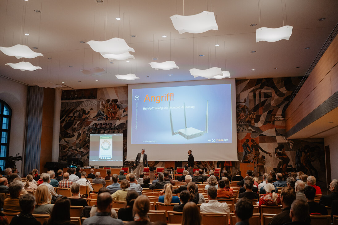 Start der Roadshow in der Dreikönigskirche